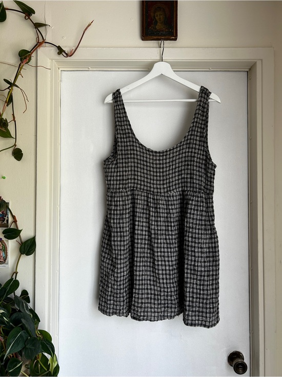 Afends Dresses & Skirts - Afends Black & White Plaid Sleeveless Mini Dress